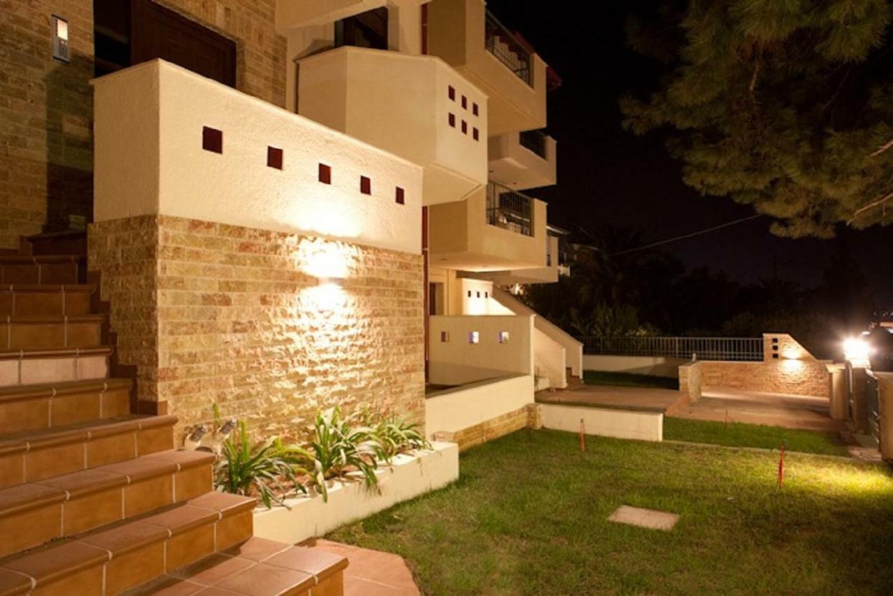 Alexandros Maisonettes Nea Moudania Exterior foto